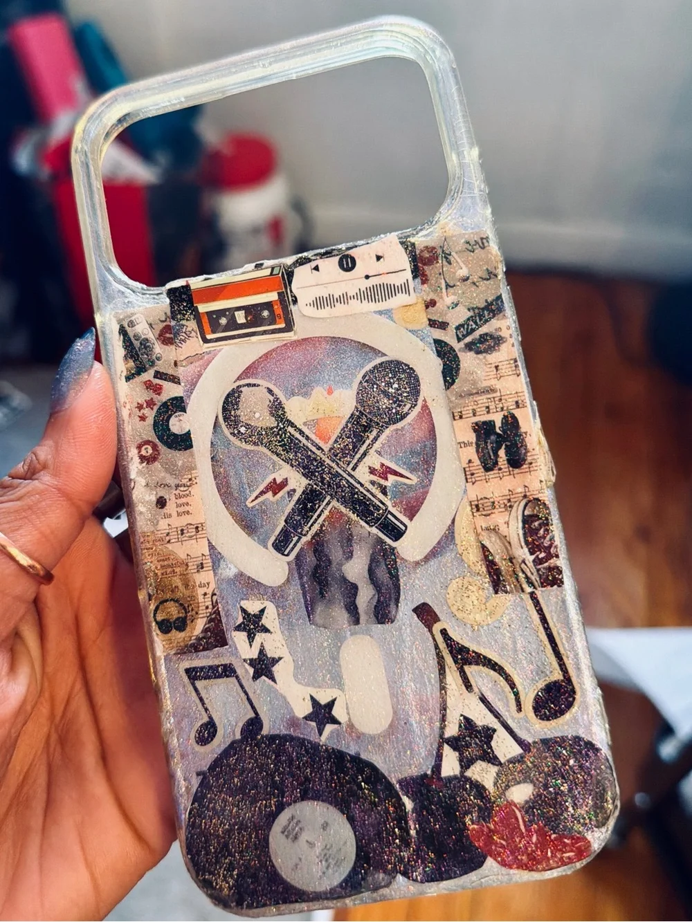 Iridescent Glitter Music & 'New York Loves You' Handmade IPhone 17 pro max case